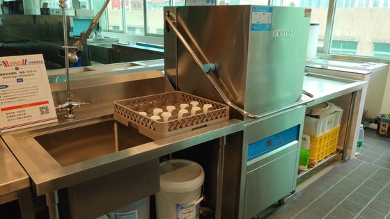 Chine Grande machine à laver de restaurant, le lave-vaisselle résidentiel le plus rapide d'Elctric fournisseur